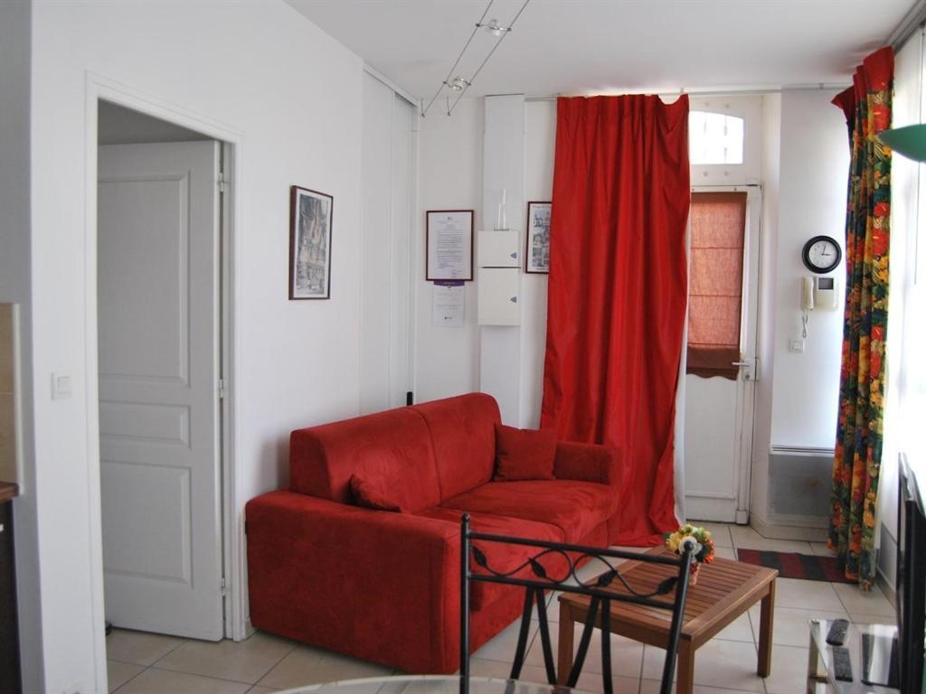 Gite La Tour Boileau Troyes Exteriér fotografie