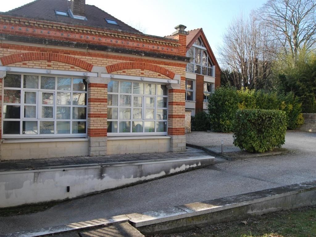 Gite La Tour Boileau Troyes Exteriér fotografie