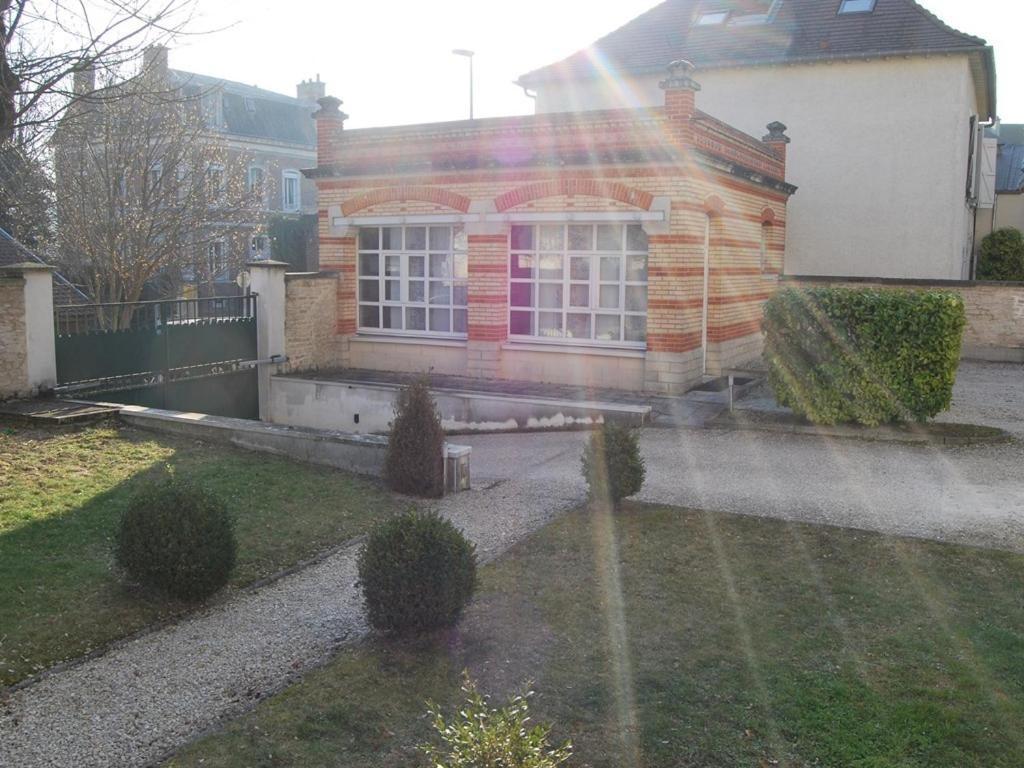Gite La Tour Boileau Troyes Exteriér fotografie